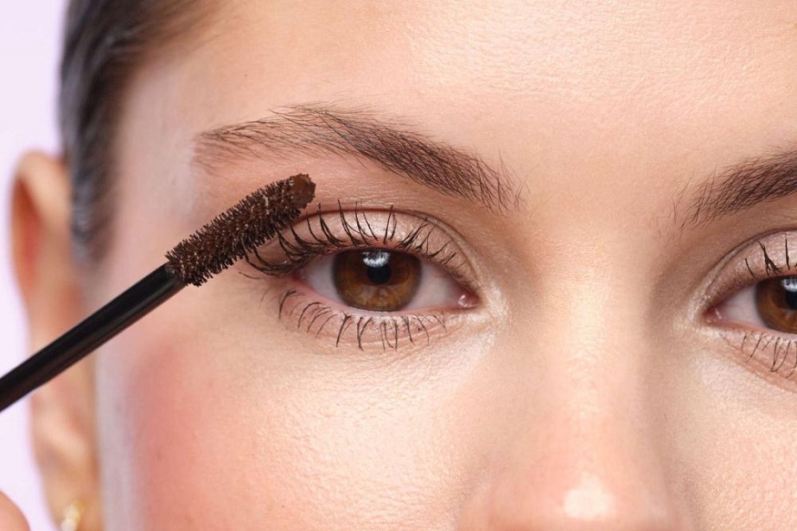 mascara